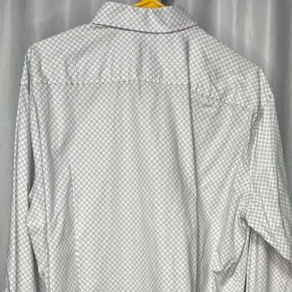 BOSS Slim Fit Stretch Dress Shirt | White Micro-Dot Print | Size 17½ - Picture 8 of 8